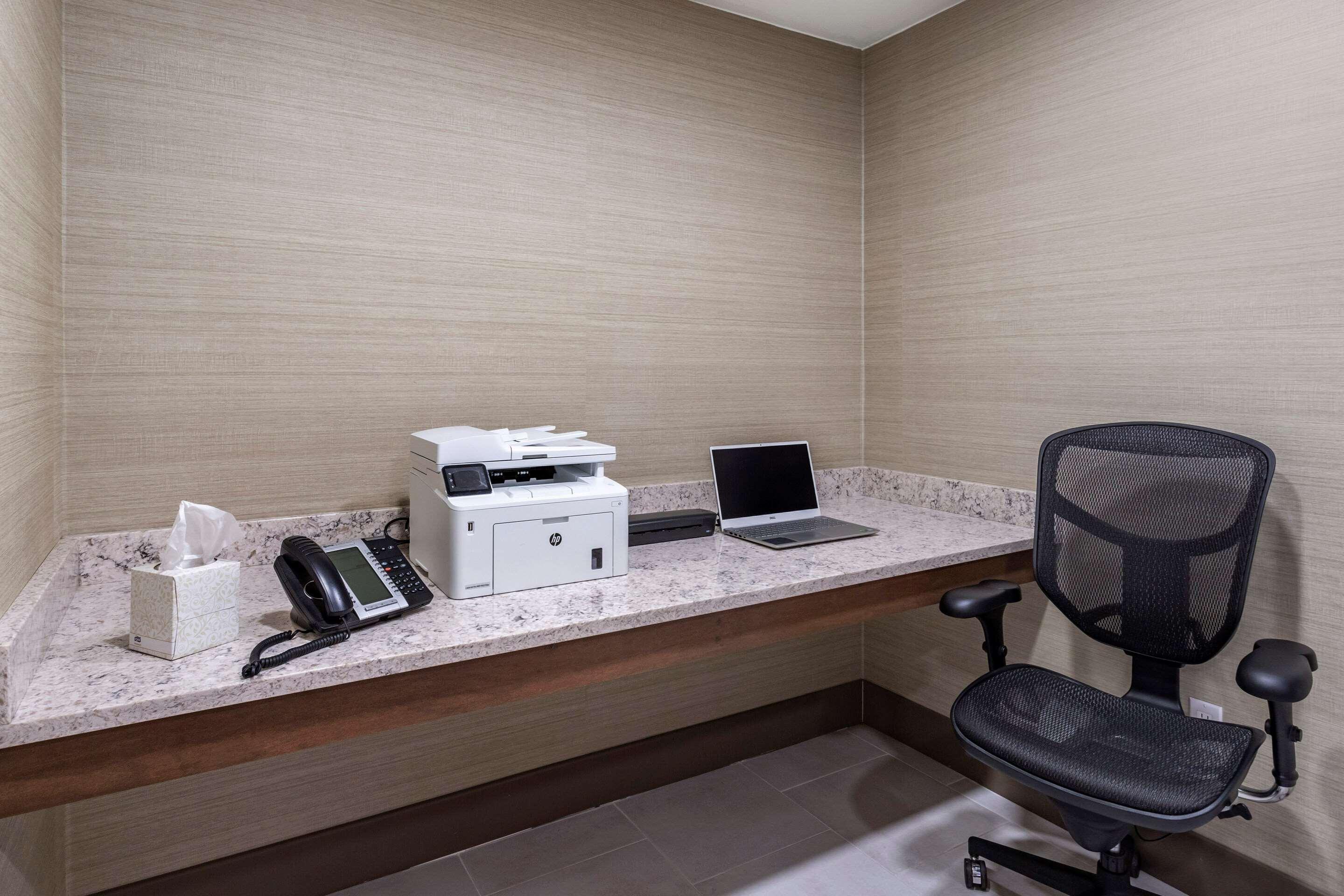 Comfort Inn Jfk Airport New York Buitenkant foto